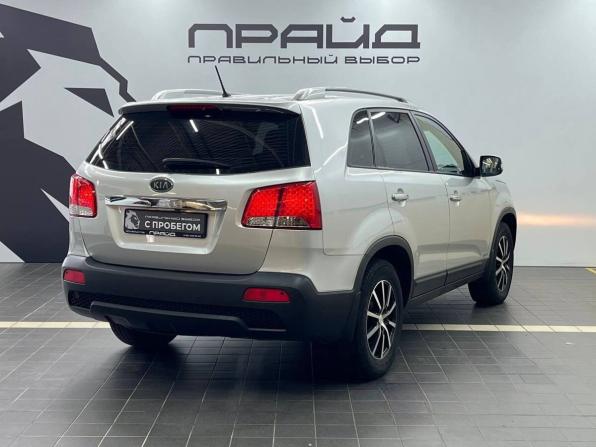 Kia Sorento II с пробегом 2012 года, цена 1 499 900 рублей, 243380 км, внедорожник, Автокод Объявления