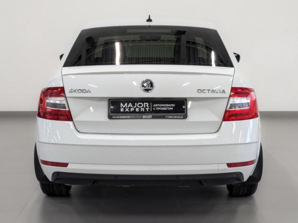 Skoda Octavia III (A7) Рестайлинг с пробегом 2019 года, цена 1 599 000 рублей, 126000 км, лифтбек, Автокод Объявления