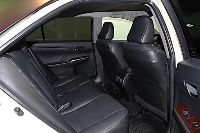 Toyota Camry VII (XV50) Рестайлинг 2 с пробегом 2017 года, цена 2 549 000 рублей, 73000 км, седан, Автокод Объявления