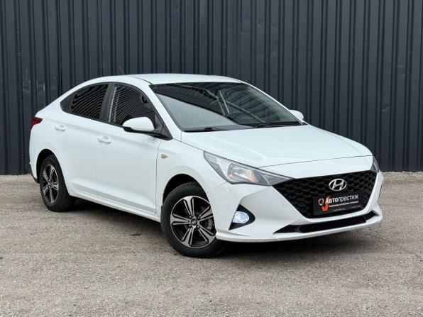 Hyundai Solaris II Рестайлинг с пробегом 2020 года, цена 1 399 000 рублей, 104111 км, седан, Автокод Объявления