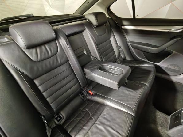 Skoda Octavia III (A7) с пробегом 2014 года, цена 995 000 рублей, 244862 км, лифтбек, Автокод Объявления