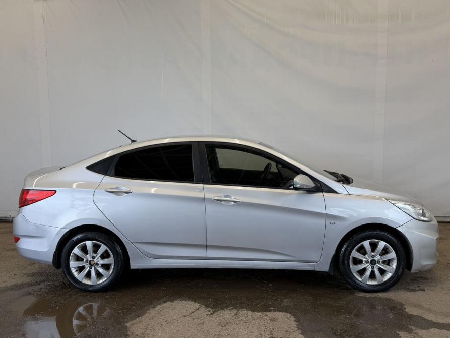 Hyundai Solaris I Псков  - изображение 8