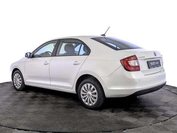 Skoda Rapid I Рестайлинг с пробегом 2019 года, цена 1 350 000 рублей, 99438 км, лифтбек, Автокод Объявления