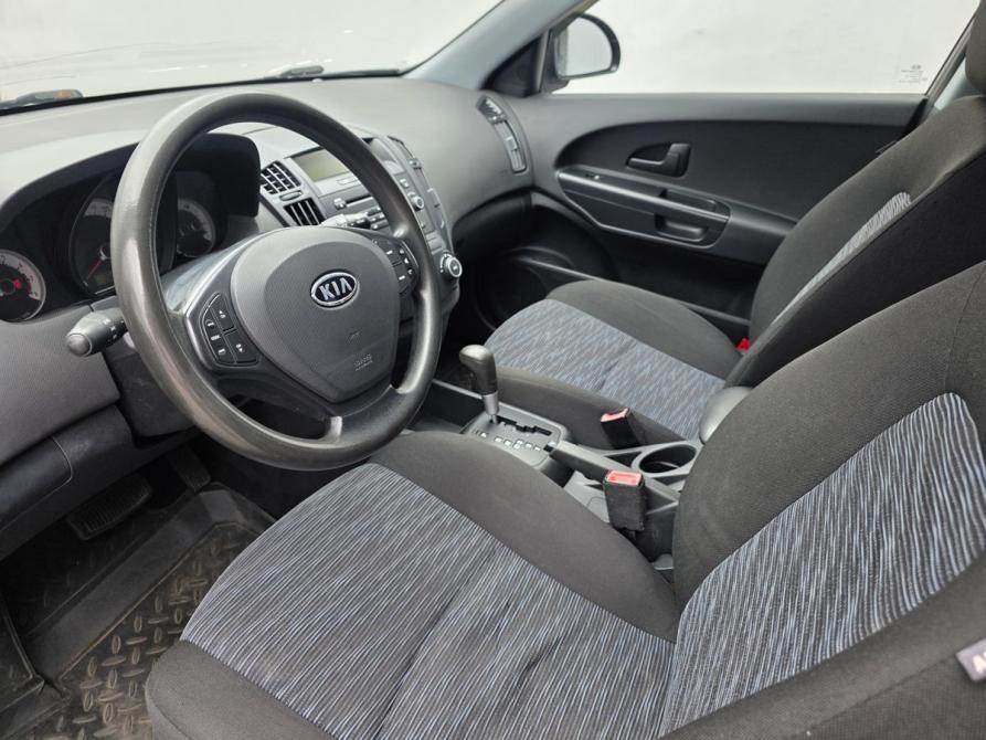 Kia Ceed I Москва  - изображение 9