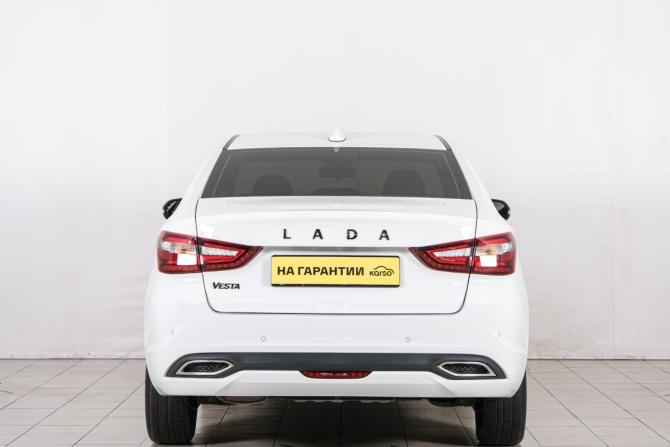 Lada (ВАЗ) Vesta I с пробегом 2023 года, цена 1 399 000 рублей, 55800 км, седан, Автокод Объявления