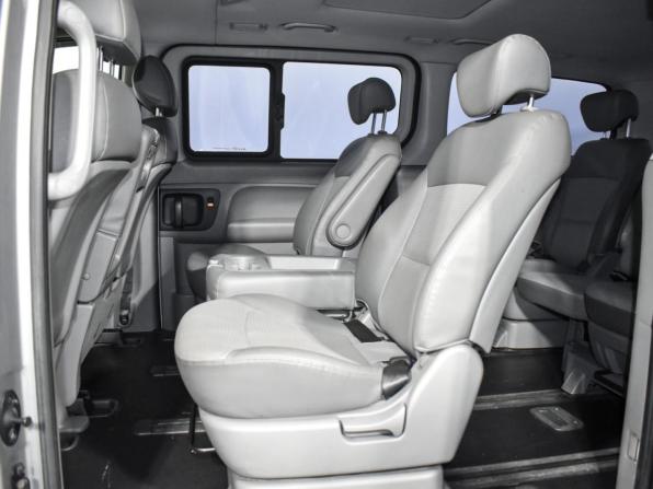 Hyundai Grand Starex I с пробегом 2010 года, цена 1 219 000 рублей, 243406 км, минивэн, Автокод Объявления