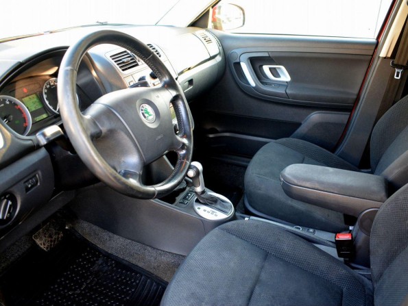 Skoda Fabia II с пробегом 2008 года, цена 520 000 рублей, 244069 км, хэтчбек, Автокод Объявления