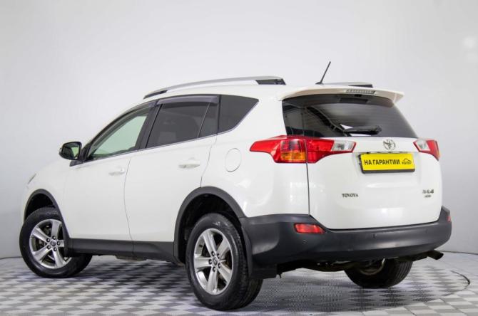 Toyota RAV4 IV (XA40) с пробегом 2014 года, цена 1 969 000 рублей, 202145 км, внедорожник, Автокод Объявления