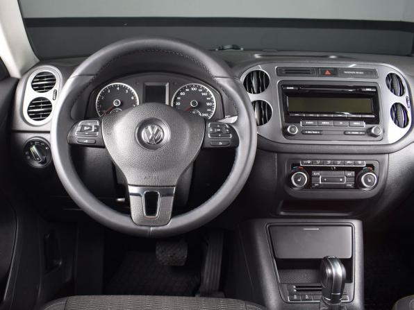 Volkswagen Tiguan I Рестайлинг с пробегом 2015 года, цена 1 374 995 рублей, 106007 км, внедорожник, Автокод Объявления