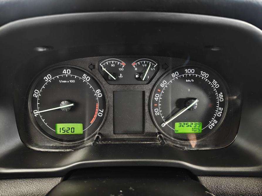 Skoda Octavia I (A4) Рестайлинг Москва  - изображение 12