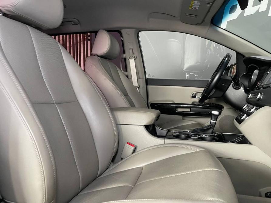 Kia Carnival III Тверь  - изображение 14
