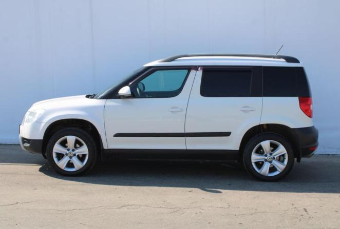 Skoda Yeti I Рестайлинг с пробегом 2013 года, цена 1 000 000 рублей, 252434 км, внедорожник, Автокод Объявления