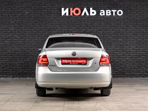 Volkswagen Polo V с пробегом 2013 года, цена 830 000 рублей, 156837 км, седан, Автокод Объявления
