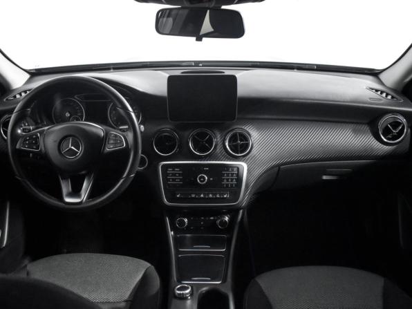 Mercedes-Benz GLA I (X156) Рестайлинг с пробегом 2017 года, цена 1 650 000 рублей, 139124 км, внедорожник, Автокод Объявления