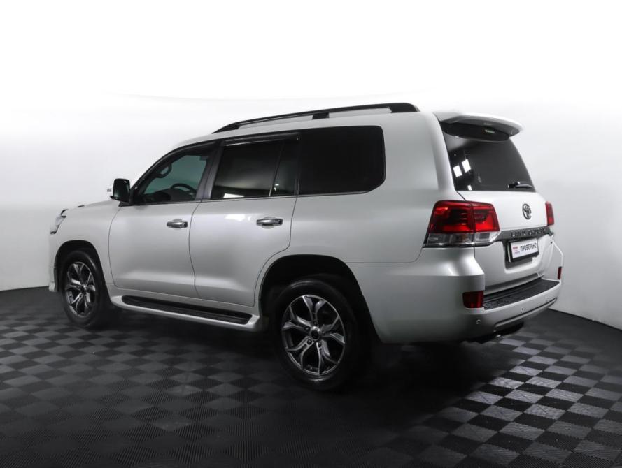 Toyota Land Cruiser 200 Series Рестайлинг 2 Москва  - изображение 7