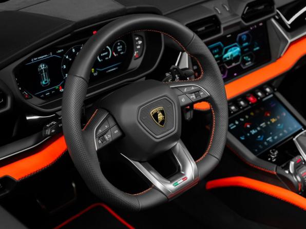 Lamborghini Urus I Рестайлинг с пробегом 2025 года, цена 40 500 000 рублей, 174 км, внедорожник, Автокод Объявления