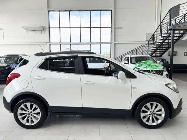 Opel Mokka I с пробегом 2014 года, цена 1 099 000 рублей, 177523 км, внедорожник, Автокод Объявления