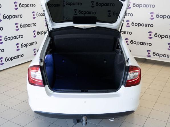Skoda Rapid I Рестайлинг с пробегом 2017 года, цена 1 400 000 рублей, 140676 км, лифтбек, Автокод Объявления