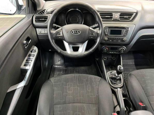 Kia Rio III с пробегом 2012 года, цена 849 900 рублей, 180038 км, хэтчбек, Автокод Объявления