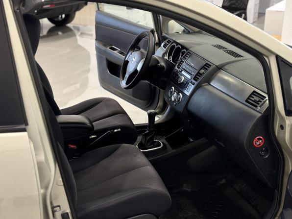 Nissan Tiida I с пробегом 2007 года, цена 545 000 рублей, 203700 км, хэтчбек, Автокод Объявления