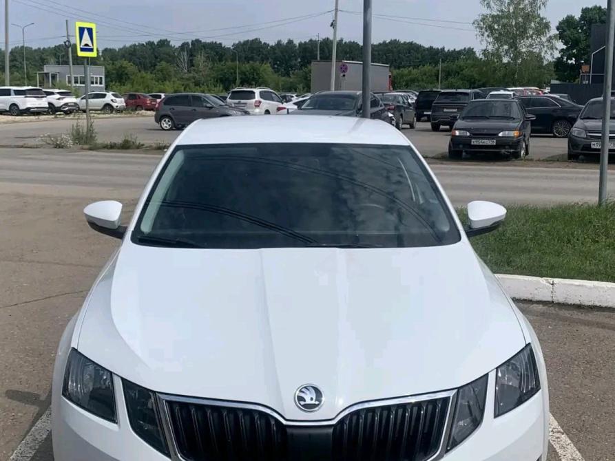 Skoda Octavia III (A7) Рестайлинг Набережные Челны  - изображение 2