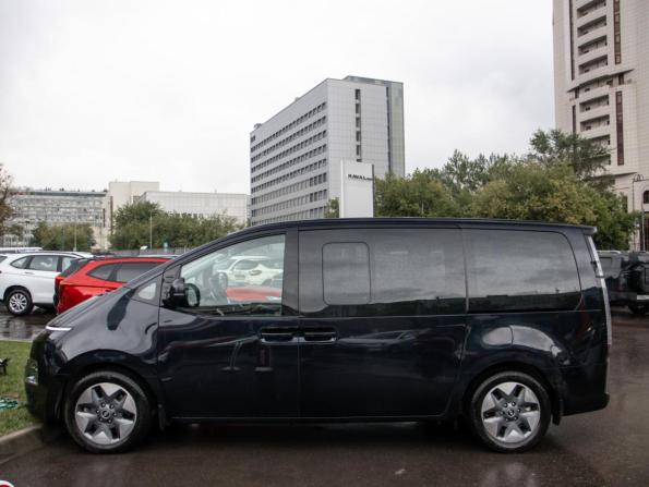 Hyundai Staria I с пробегом 2021 года, цена 3 738 000 рублей, 156220 км, минивэн, Автокод Объявления