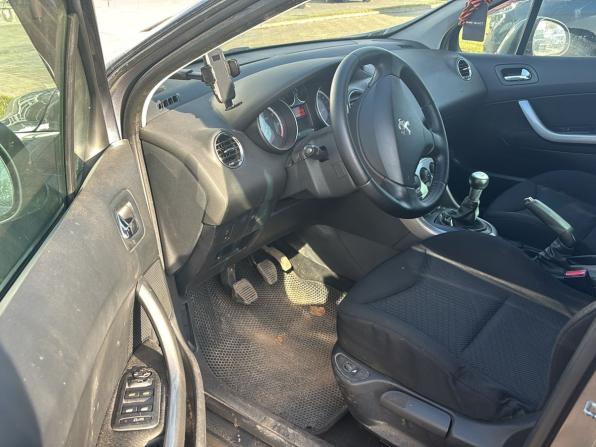 Peugeot 308 I Рестайлинг с пробегом 2011 года, цена 300 000 рублей, 162568 км, хэтчбек, Автокод Объявления