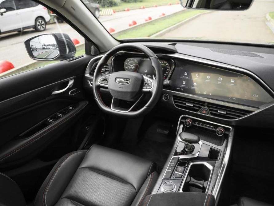 Geely Tugella I Санкт-Петербург  - изображение 14