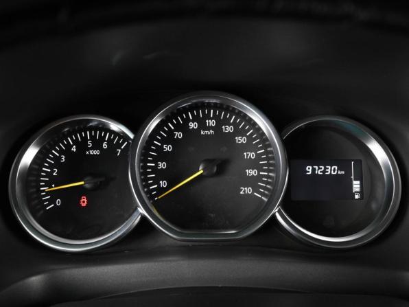 Renault Logan II Рестайлинг с пробегом 2021 года, цена 969 000 рублей, 97230 км, седан, Автокод Объявления