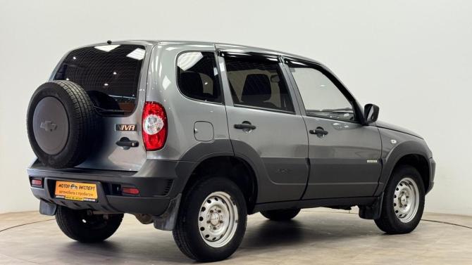 Chevrolet Niva I Рестайлинг с пробегом 2016 года, цена 690 000 рублей, 64983 км, внедорожник, Автокод Объявления