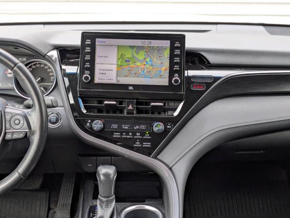 Toyota Camry VIII (XV70) Рестайлинг с пробегом 2021 года, цена 3 535 000 рублей, 63985 км, седан, Автокод Объявления