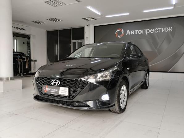 Hyundai Solaris II Рестайлинг с пробегом 2022 года, цена 1 590 000 рублей, 77561 км, седан, Автокод Объявления
