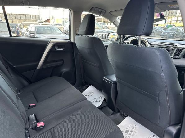 Toyota RAV4 IV (XA40) с пробегом 2015 года, цена 2 130 000 рублей, 121548 км, внедорожник, Автокод Объявления