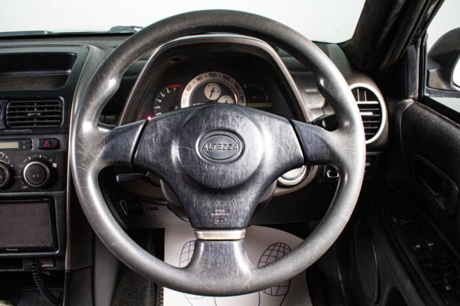 Toyota Altezza с пробегом 1999 года, цена 679 000 рублей, 350000 км, седан, Автокод Объявления