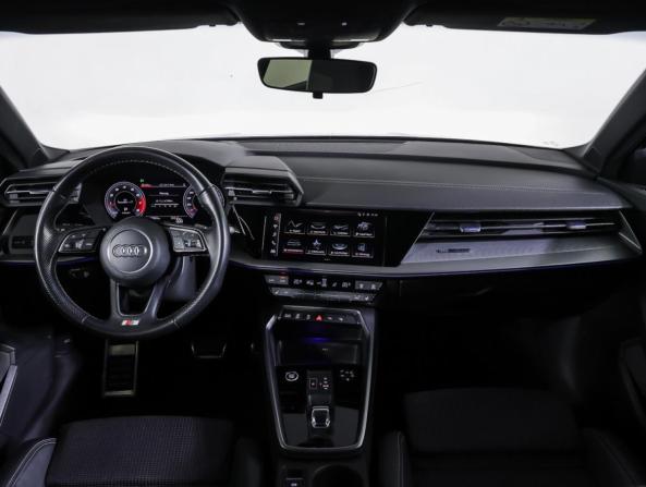 Audi A3 IV (8Y) с пробегом 2021 года, цена 2 655 000 рублей, 69891 км, хэтчбек, Автокод Объявления