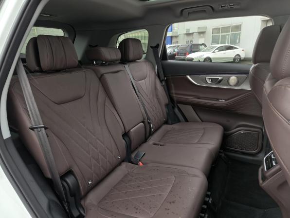 Chery Tiggo 8 Pro Plug-in Hybrid с пробегом 2023 года, цена 2 929 000 рублей, 7070 км, внедорожник, Автокод Объявления