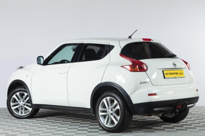 Nissan Juke I с пробегом 2013 года, цена 1 029 000 рублей, 193000 км, внедорожник, Автокод Объявления