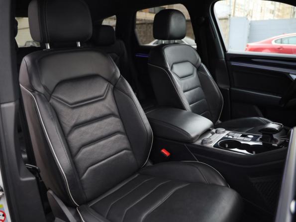 Volkswagen Touareg III с пробегом 2020 года, цена 4 499 000 рублей, 193881 км, внедорожник, Автокод Объявления