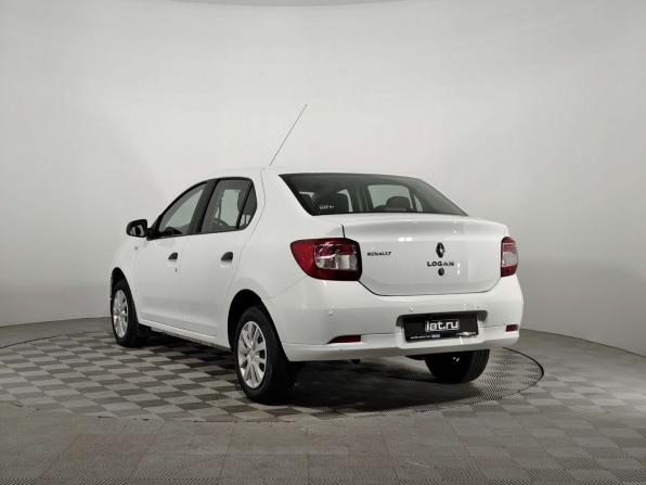 Renault Logan II Рестайлинг с пробегом 2018 года, цена 1 045 000 рублей, 65000 км, седан, Автокод Объявления