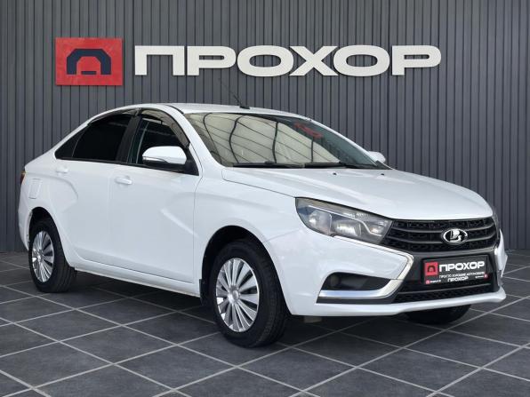 Lada (ВАЗ) Vesta I с пробегом 2020 года, цена 997 000 рублей, 108328 км, седан, Автокод Объявления