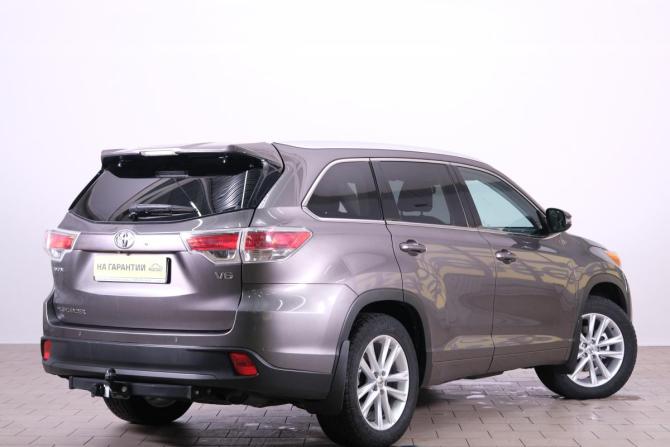 Toyota Highlander III (XU50) с пробегом 2014 года, цена 3 799 000 рублей, 119000 км, внедорожник, Автокод Объявления