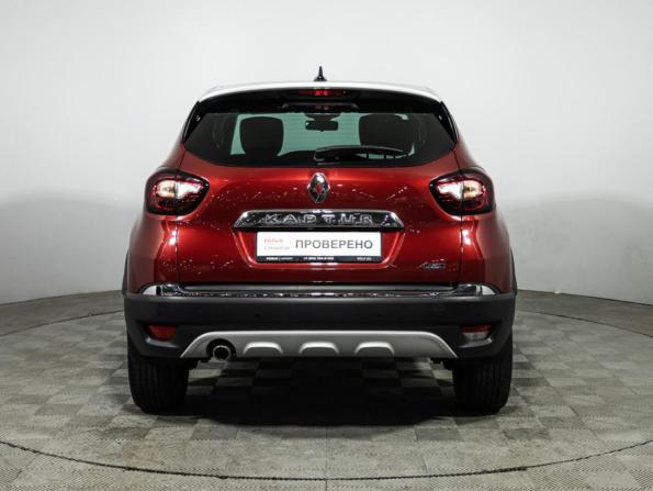 Renault Kaptur I Рестайлинг с пробегом 2022 года, цена 1 749 700 рублей, 49130 км, внедорожник, Автокод Объявления