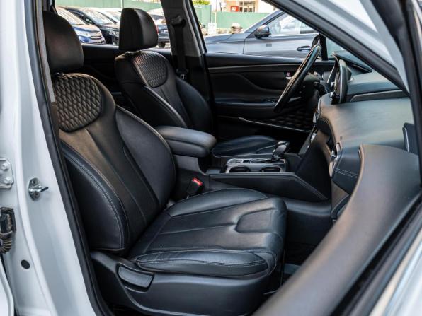 Hyundai Santa Fe IV с пробегом 2019 года, цена 3 250 000 рублей, 120290 км, внедорожник, Автокод Объявления