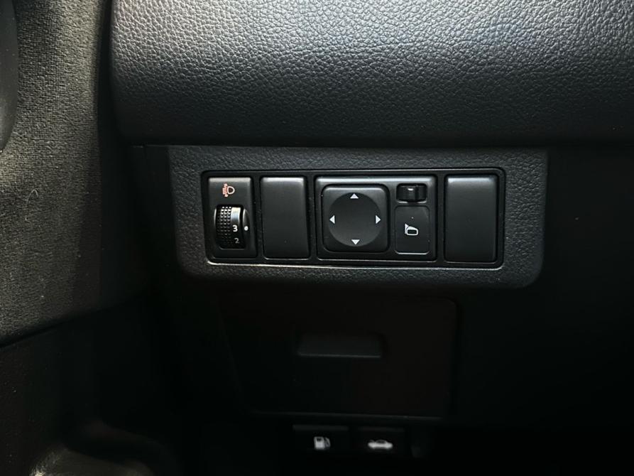 Nissan Tiida I Рестайлинг Челябинск  - изображение 14