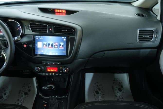 Kia Ceed II с пробегом 2012 года, цена 949 000 рублей, 107000 км, хэтчбек, Автокод Объявления