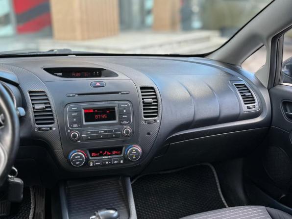 Kia Cerato III с пробегом 2016 года, цена 799 000 рублей, 307511 км, седан, Автокод Объявления