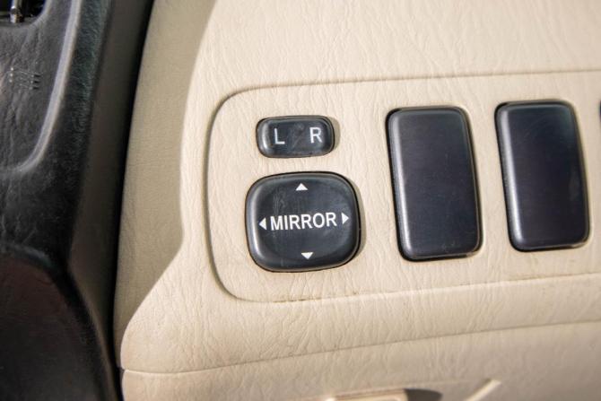 Toyota Highlander I (XU20) с пробегом 2002 года, цена 1 099 000 рублей, 237000 км, внедорожник, Автокод Объявления