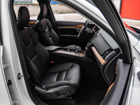 Volvo XC90 II Рестайлинг 1 с пробегом 2023 года, цена 7 979 000 рублей, 12923 км, внедорожник, Автокод Объявления