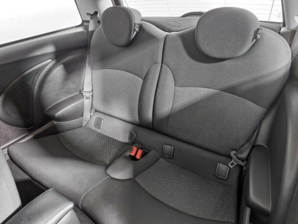 Mini Hatch II (R56) Рестайлинг с пробегом 2012 года, цена 949 000 рублей, 111076 км, хэтчбек, Автокод Объявления