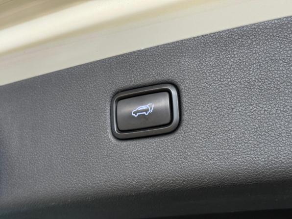 Hyundai Tucson III с пробегом 2016 года, цена 1 750 000 рублей, 176026 км, внедорожник, Автокод Объявления